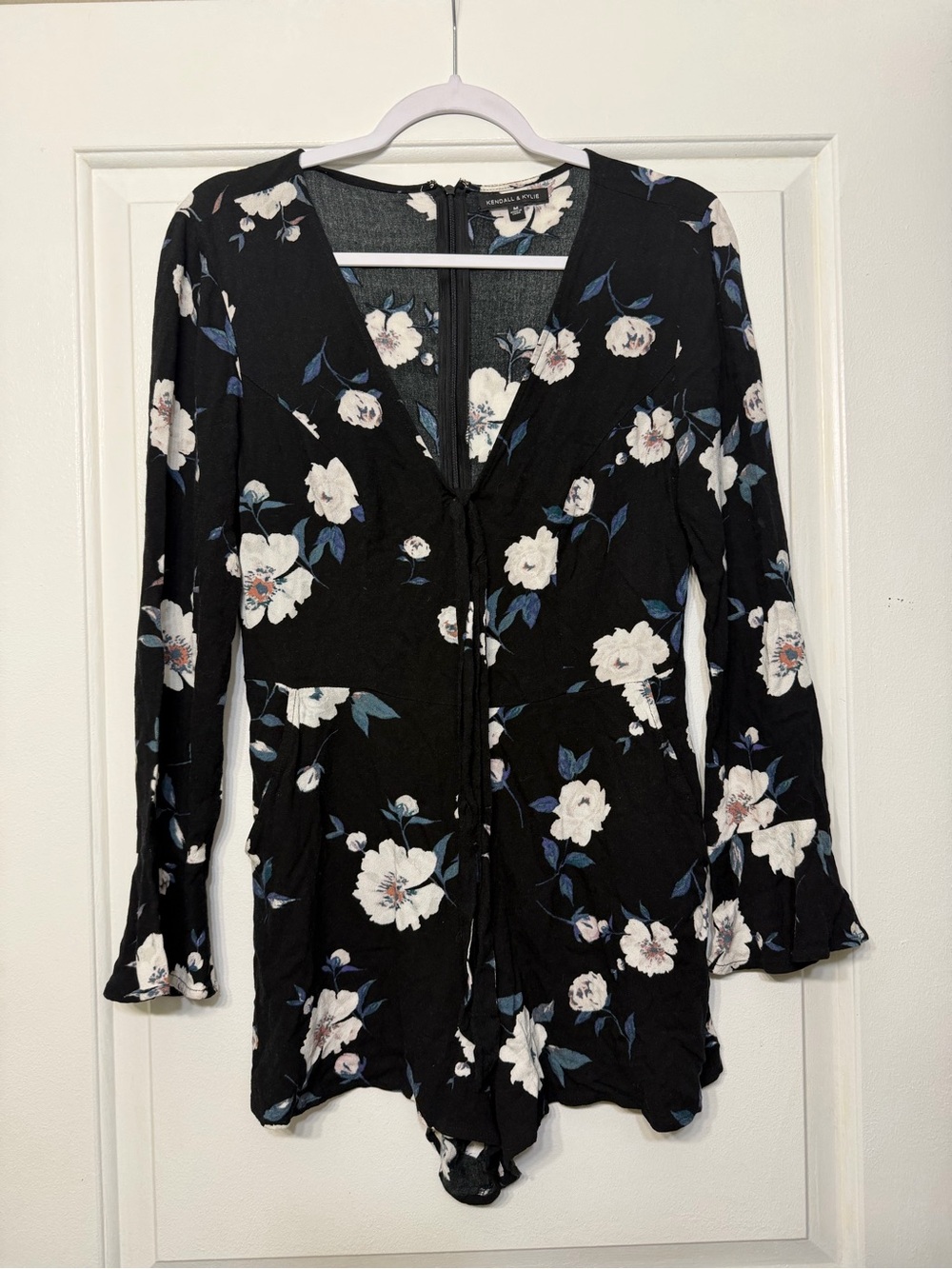 Kendall & Kylie Black Floral Tie-Front Long Sleeve Bodysuit